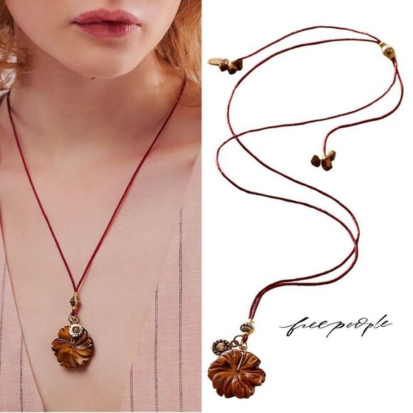 Free People Jewelry - New Free People Odele Pendant Necklace in Hibiscus